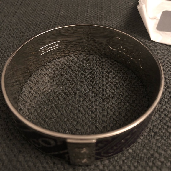 Coach Bangle - Picture 4 of 4